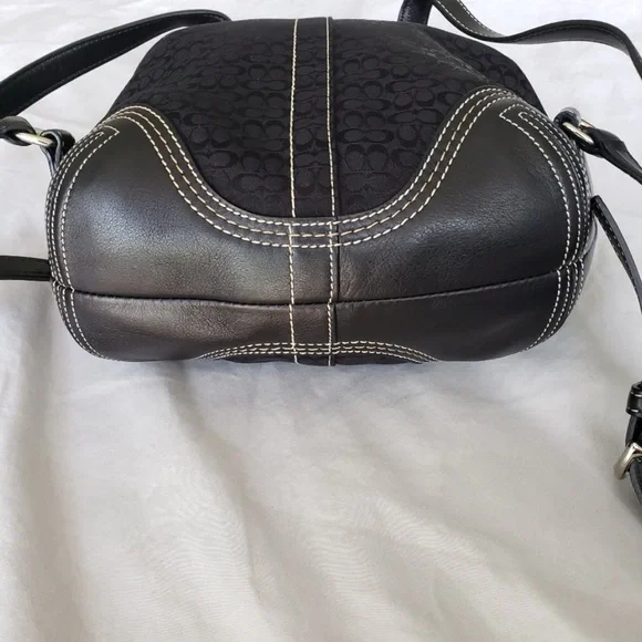 Coach SoHo Backpack - Picture 6 of 12